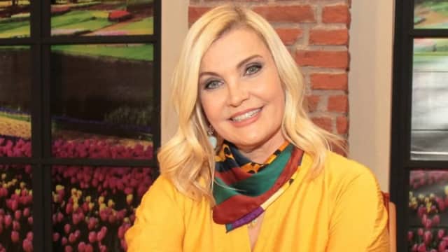Derya Baykal Biyografisi foto galeri 4