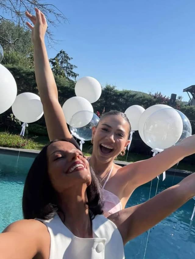 Derya Özdemir Biyografisi foto galeri 1