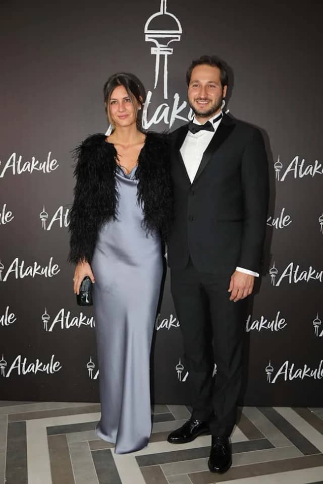 Ece Akbulut Biyografisi foto galeri 1