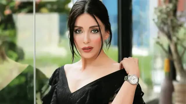 Elif Erol Erdoğan Biyografisi foto galeri 1