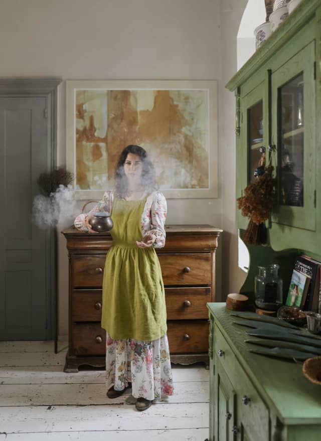 Emine Boyner Biyografisi foto galeri 3