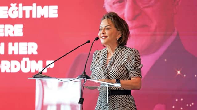Emine Sabancı Kamışlı Biyografisi foto galeri 3