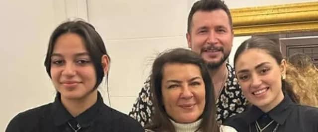 Esila Çıtak Biyografisi foto galeri 3