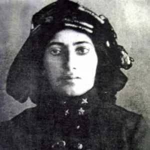 Fatma Kara Biyografisi foto galeri 5