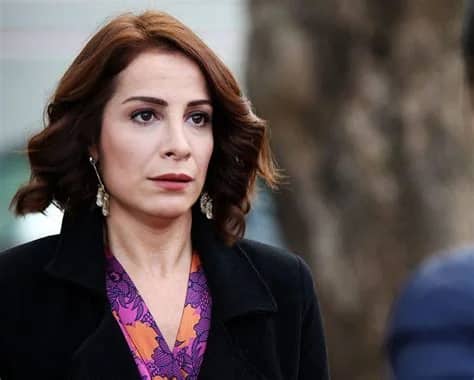Fatma Toptaş Biyografisi foto galeri 1