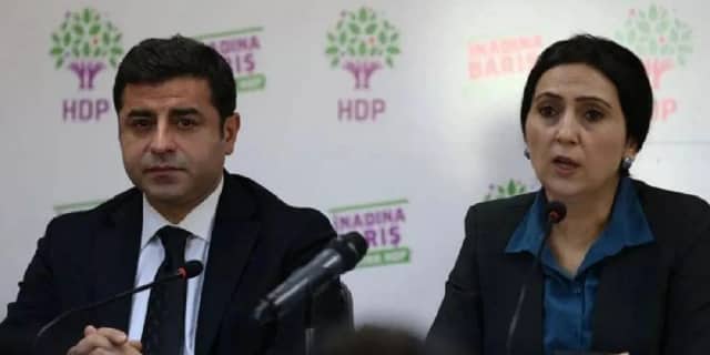 Figen Nazikbaş Biyografisi foto galeri 3