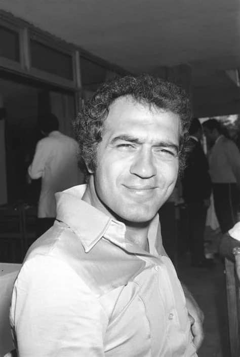 Fikret Hakan Biyografisi foto galeri 5