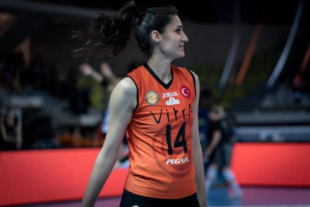 Gözde Yılmaz Biyografisi foto galeri 2
