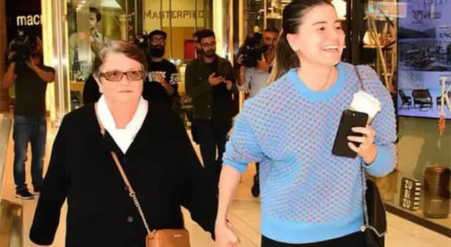 Gülnihal Açıkgöz Biyografisi foto galeri 1