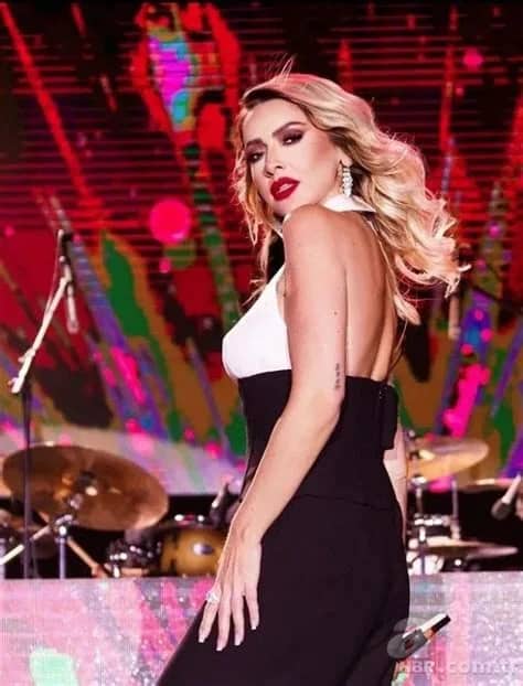 Gülnihal Açıkgöz Biyografisi foto galeri 4