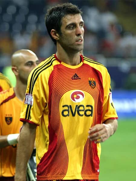 Hakan Şükür Biyografisi foto galeri 3