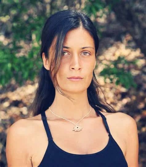 Irmak Atuk Biyografisi foto galeri 2