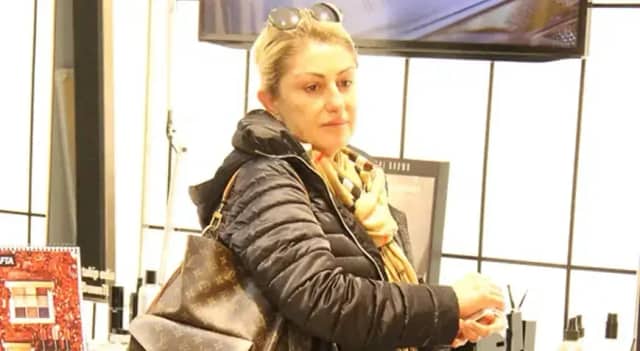 İsmet Özhan Biyografisi foto galeri 3
