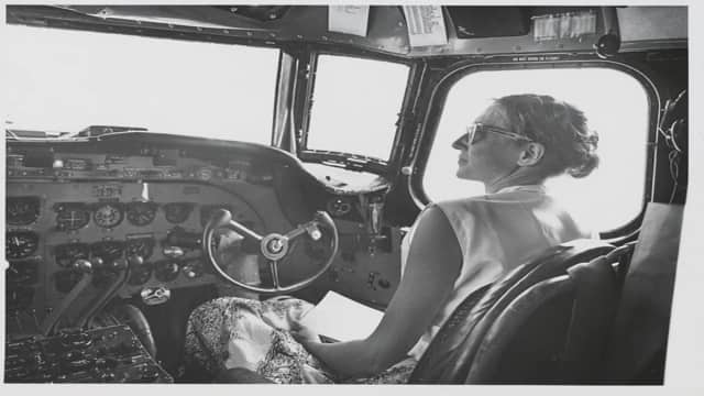 Joanne Simpson Biyografisi foto galeri 2