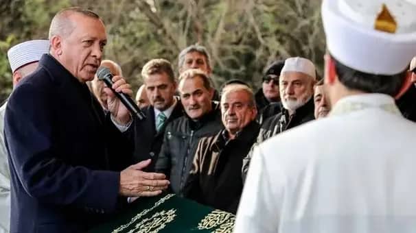 Kadir Turgut Biyografisi foto galeri 4