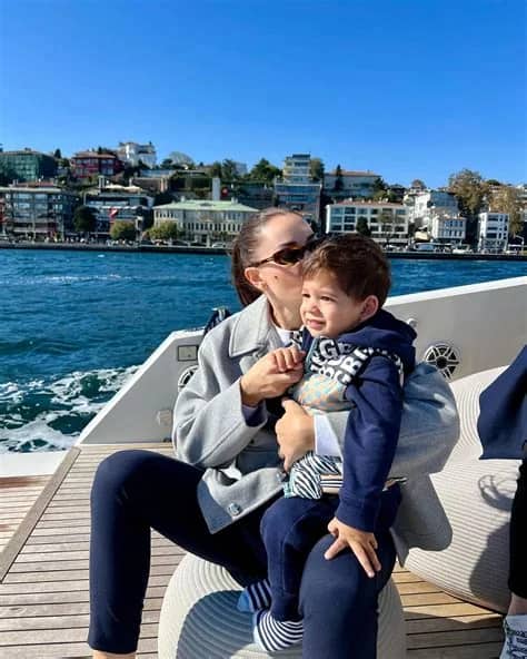 Kerem Özçivit Biyografisi foto galeri 1