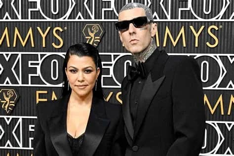 Kourtney Kardashian Biyografisi foto galeri 1