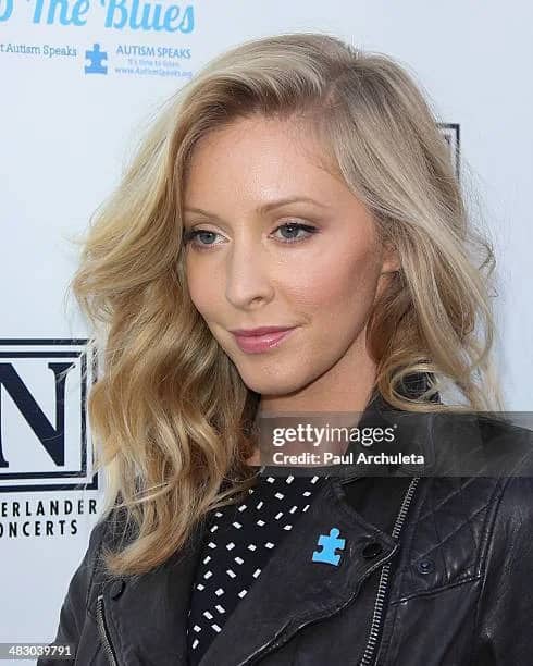 Leah Felder Biyografisi foto galeri 2
