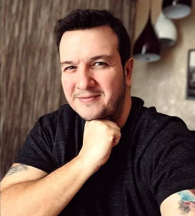 Lerzan Gökbakar Biyografisi foto galeri 2