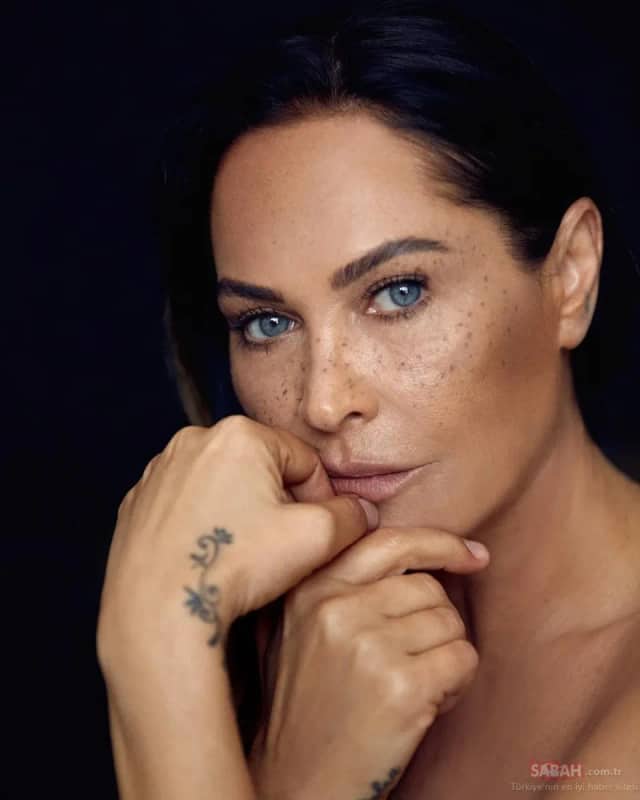 Leyla Avşar Biyografisi foto galeri 3