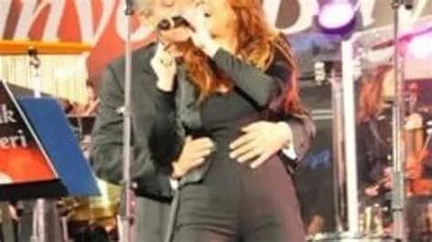 Leyla Özyılmazel Biyografisi foto galeri 2