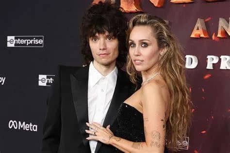 Maxx Morando Biyografisi foto galeri 1