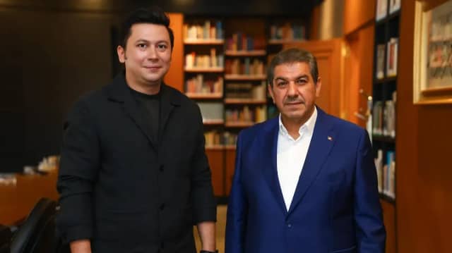 Mehmet Elbirlik Biyografisi foto galeri 3