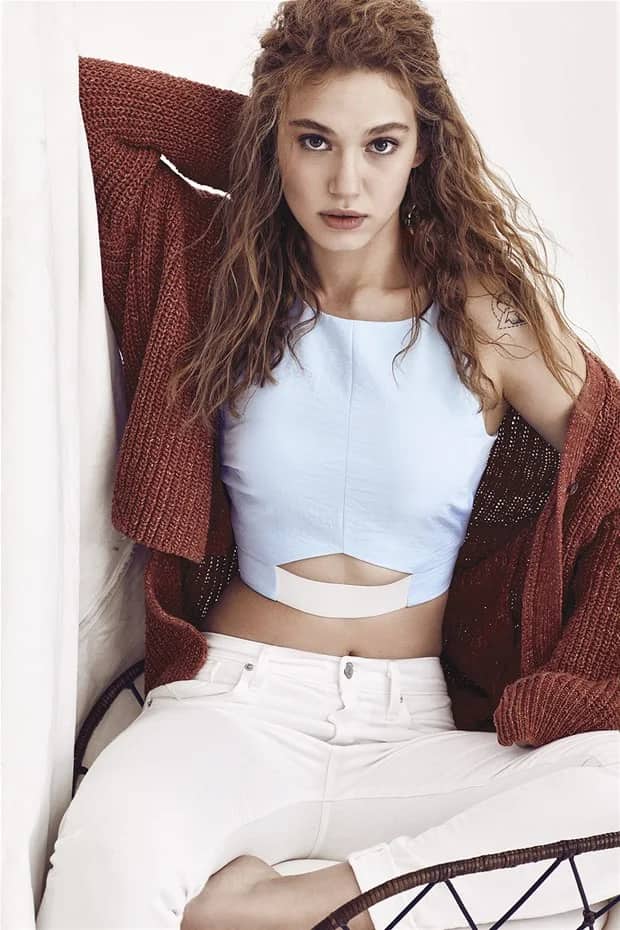Melisa Şenolsun Biyografisi foto galeri 4