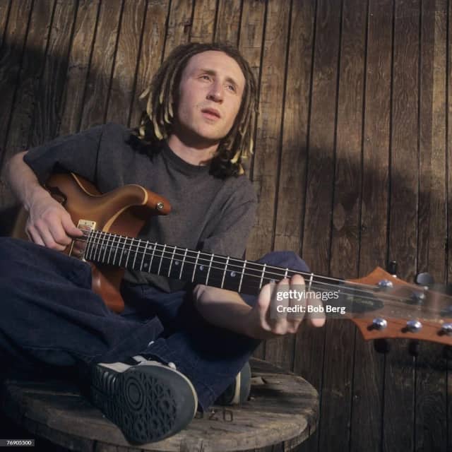 Mike Einziger Biyografisi foto galeri 2