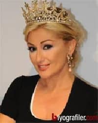 Muazzez Ersoy Biyografisi foto galeri 1