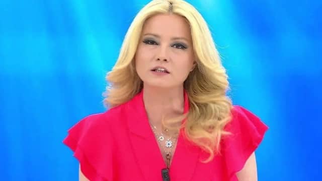 Müge Sarışın Biyografisi foto galeri 2
