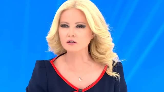 Müge Sarışın Biyografisi foto galeri 4