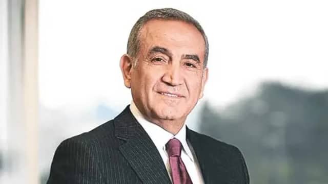 Mustafa Süzer Biyografisi foto galeri 1