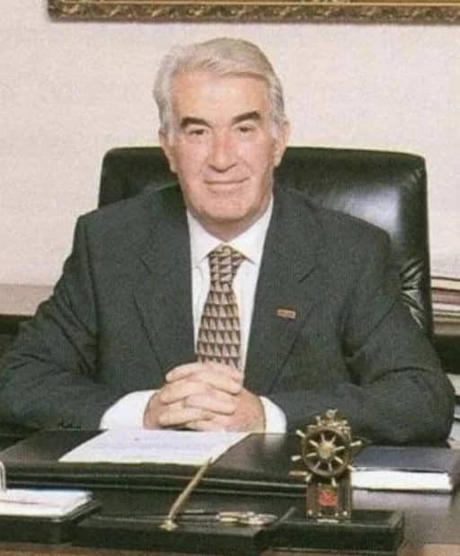 Muzaffer Akkaya Biyografisi foto galeri 3