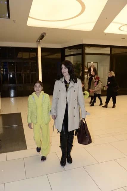 Nazenin Öztarhan Biyografisi foto galeri 2