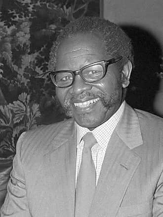 Oliver Tembo Biyografisi foto galeri 4