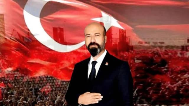 Ömer Durak Biyografisi foto galeri 1