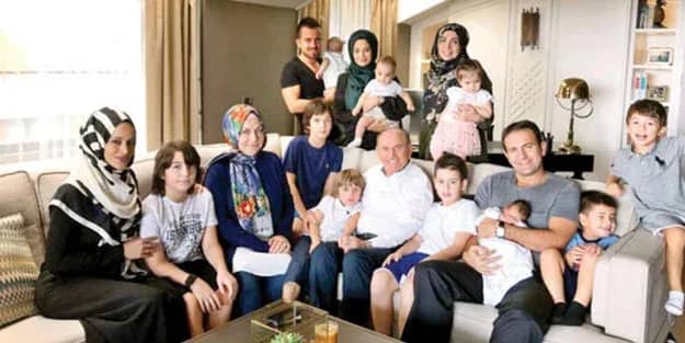 Özleyiş Topbaş Biyografisi foto galeri 4