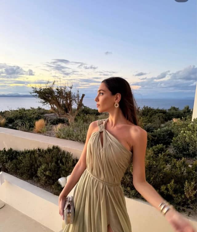Pelin Uluksar Biyografisi foto galeri 4