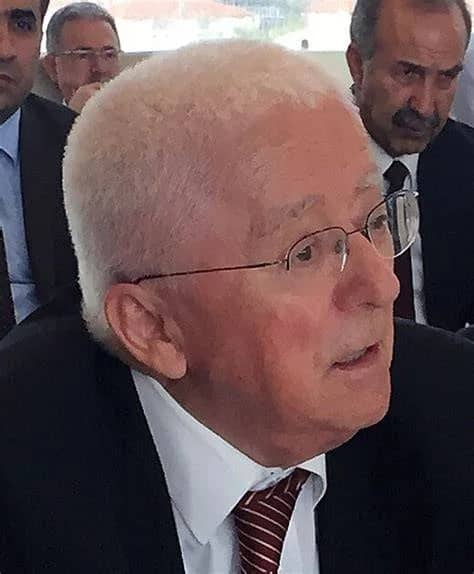 Poyraz Tarhan Erdem Biyografisi foto galeri 3