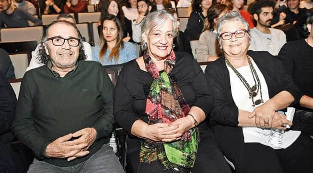 Reyhan Çevik Biyografisi foto galeri 1