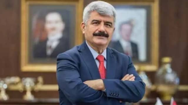 Sadettin Türkmen Biyografisi foto galeri 4