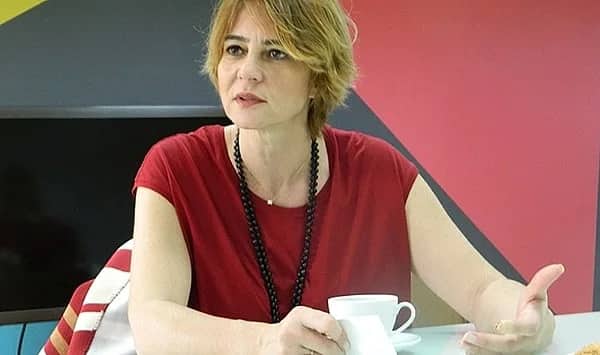 Sanem Oktar Biyografisi foto galeri 2