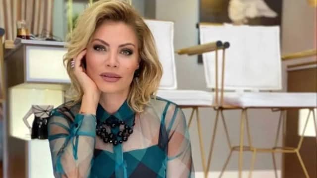 Seray Sever Biyografisi foto galeri 1