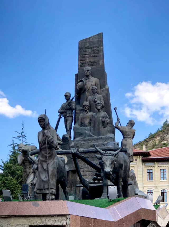 Şerife Şan Biyografisi foto galeri 3