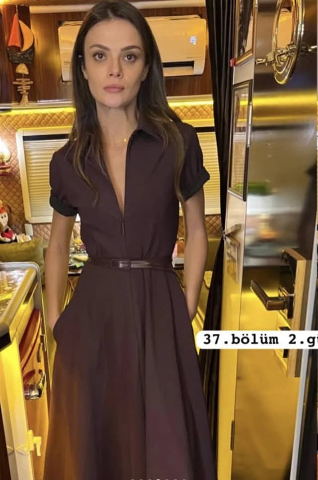 Sinem Ünsal Biyografisi foto galeri 2