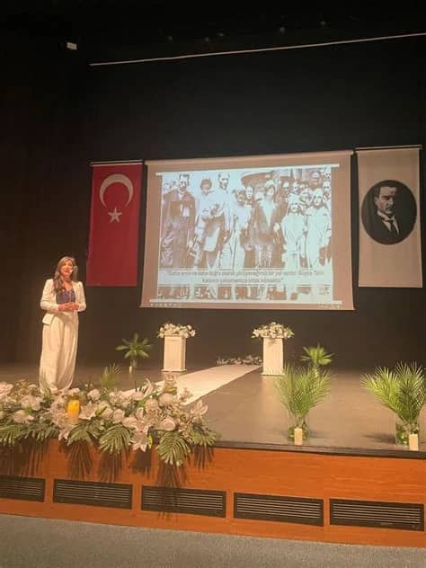 Tülay Koçak Biyografisi foto galeri 2