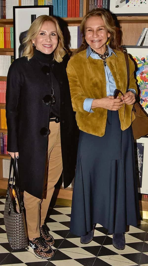 Yasemin Aloğlu Biyografisi foto galeri 1