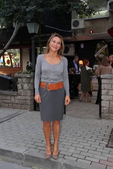 Yasemin Aloğlu Biyografisi foto galeri 4