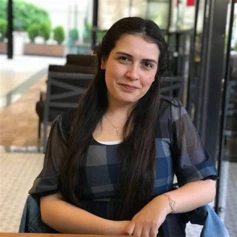 Zeynep Bal Akkaş Biyografisi foto galeri 2